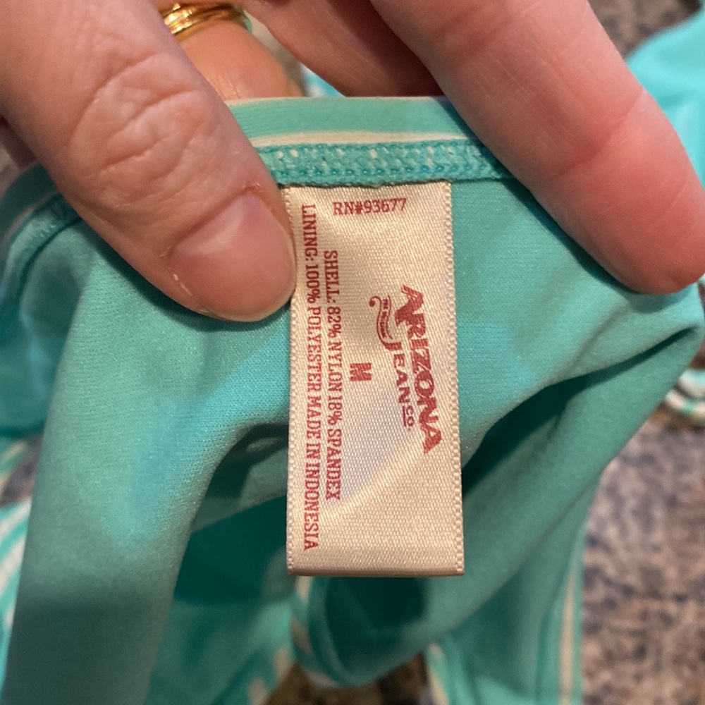 Women’s Arizona bikini size medium - Picture 3 of 4